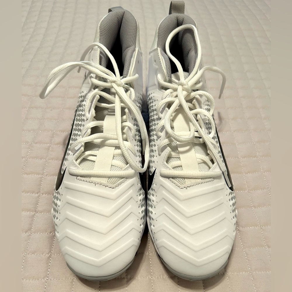 New Nike Alpha Football Cleats (Men’s 9.5) - Picture 4 of 7